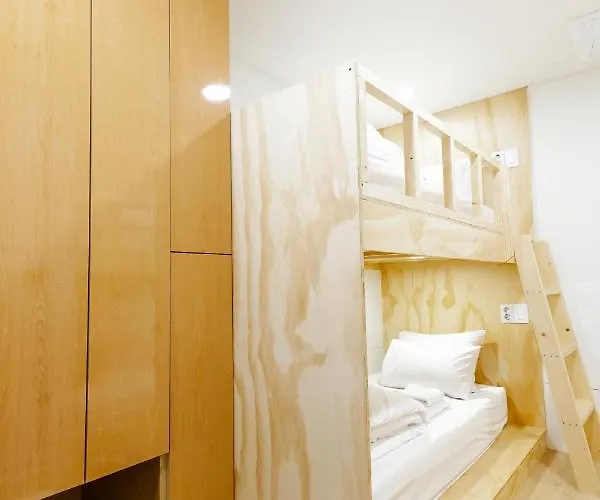 Ekonomy Myeongdong Hostel